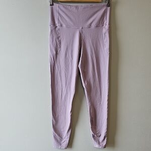 Under Armour Medium Pink Athletic Leggings